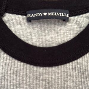 Brandy Melville Crewneck baby tshirt Gray and Black